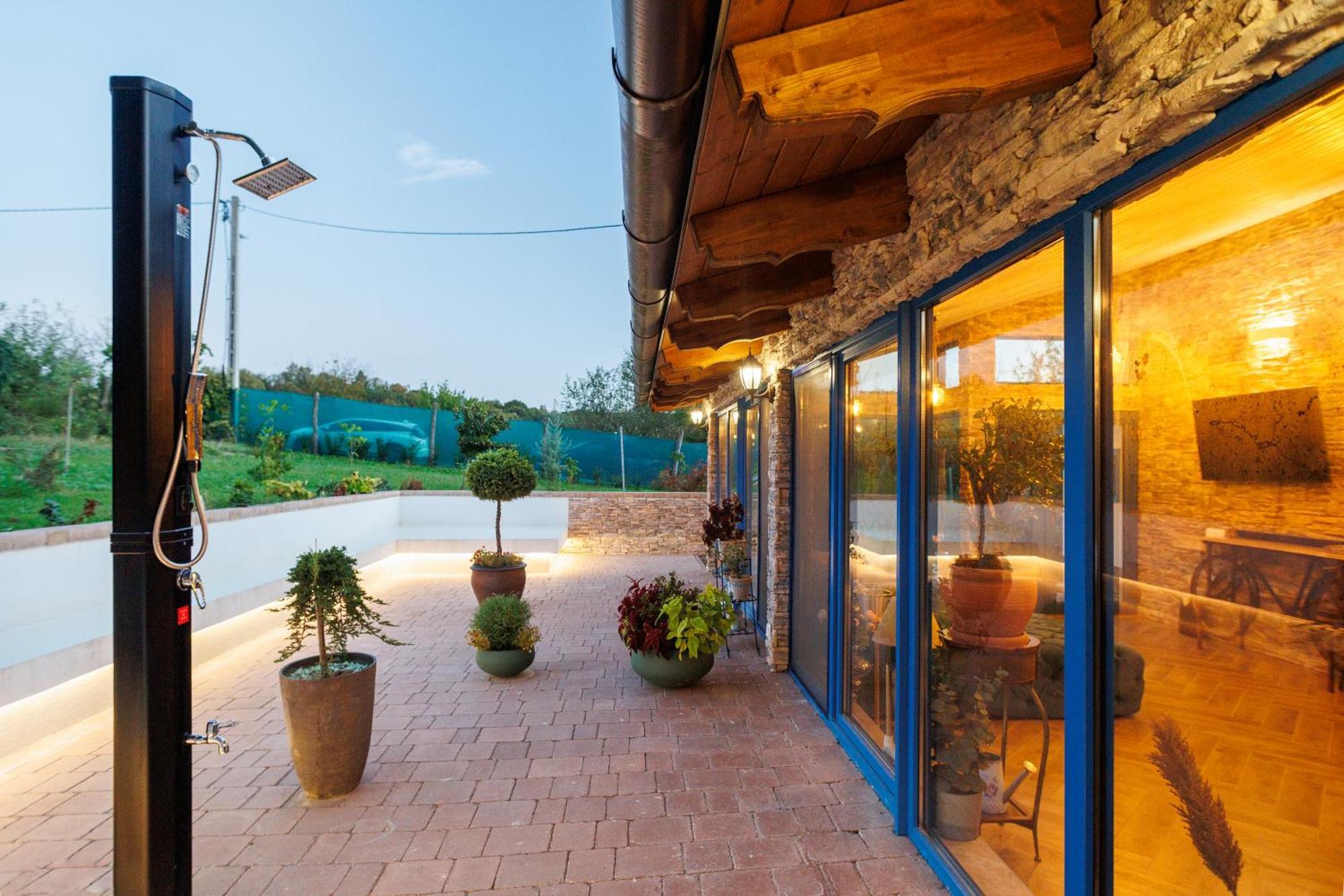 Feszek Villa Zalaegerszeg Ngoại thất bức ảnh