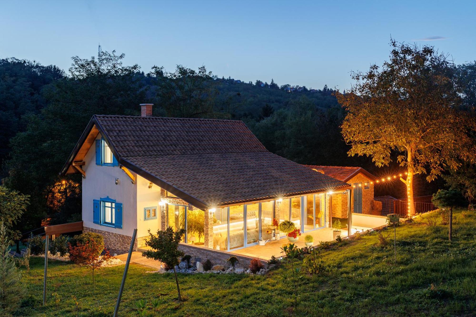 Feszek Villa Zalaegerszeg Ngoại thất bức ảnh